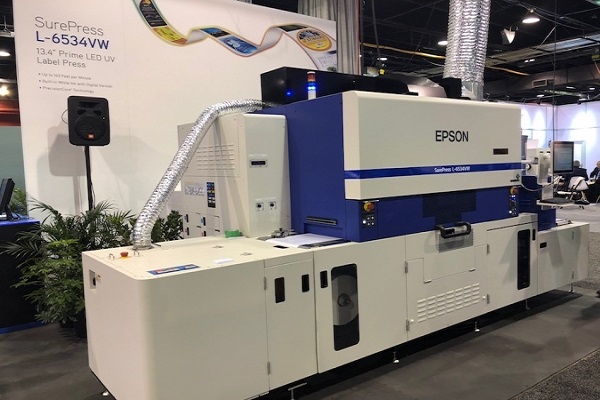 La nueva SurePress L-6534VW de Epson alcanza velocidades de impresión de hasta 50 metros por minuto