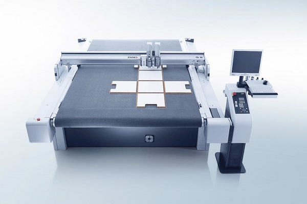 Durham Box aumenta su productividad con la cortadora digital Zund D3